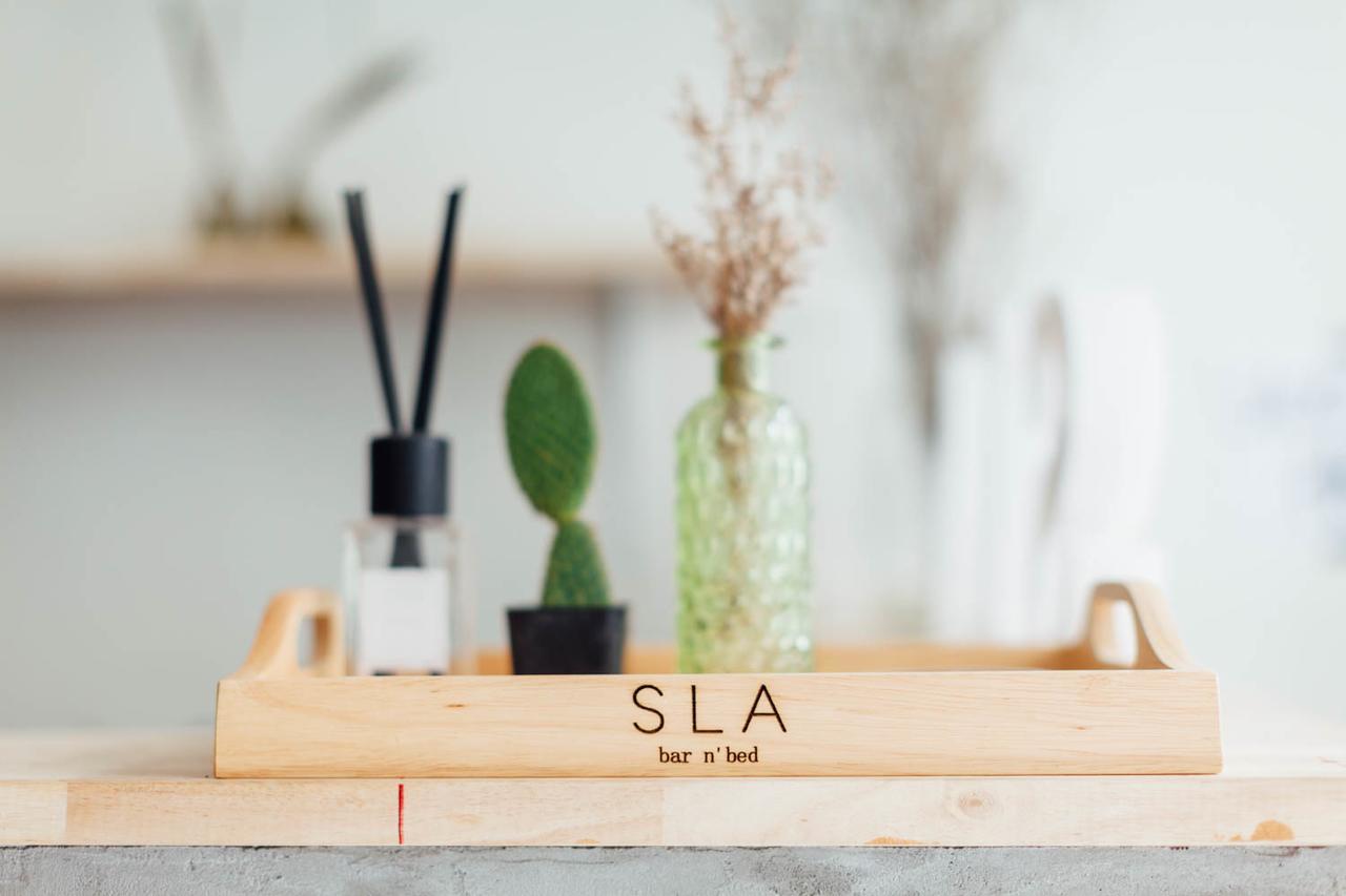 Sla Bar N'Bed Hostel กรุงเทพมหานคร ภายนอก รูปภาพ